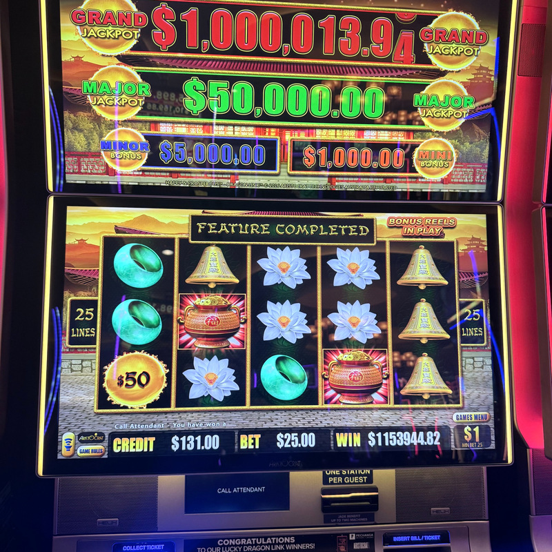 Pechanga Resort Casino Dragon Link ジャックポット当選時のスロットマシン画面